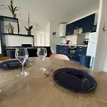Un Exterieur En Apartmán *