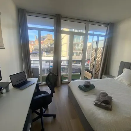 Un Exterieur En Apartment *